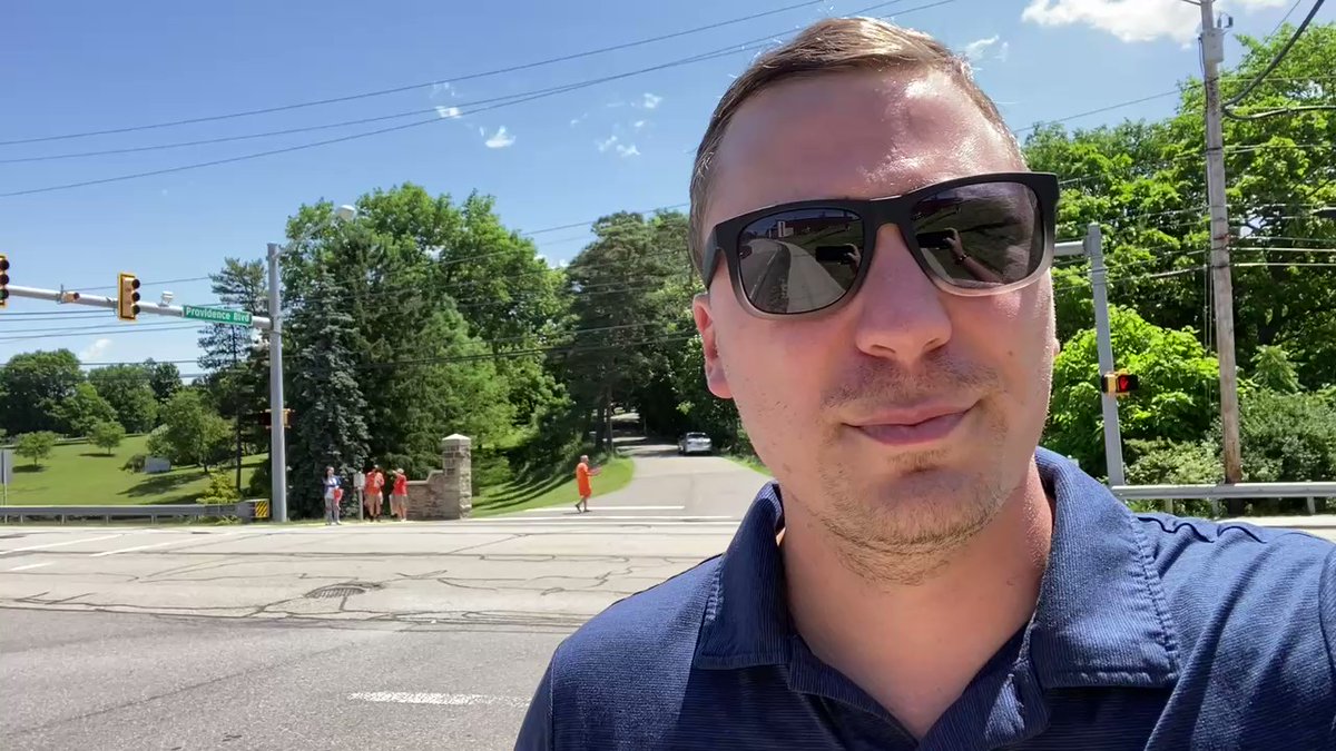A protest of the AR-15 took place outside a shooting center in McCandless this morning. Protestors want this weapon banned. Supporters of the gun say there are underlying issues that are the problems. Not the gun